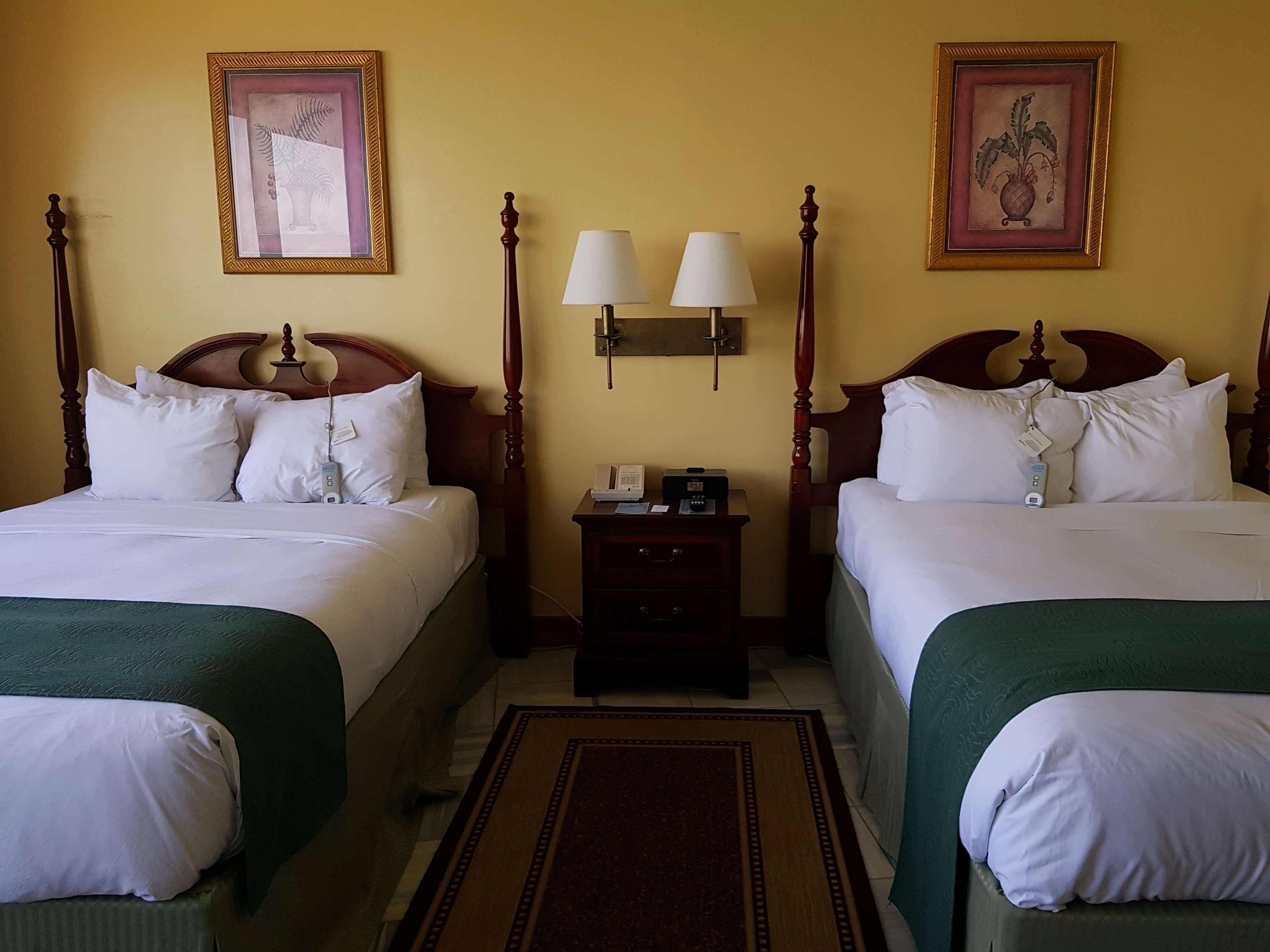 Fort George Hotel And Spa Belize City Extérieur photo