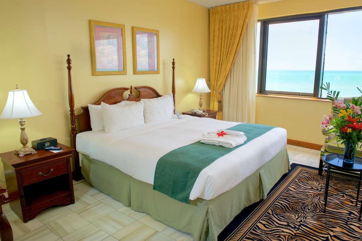 Fort George Hotel And Spa Belize City Extérieur photo