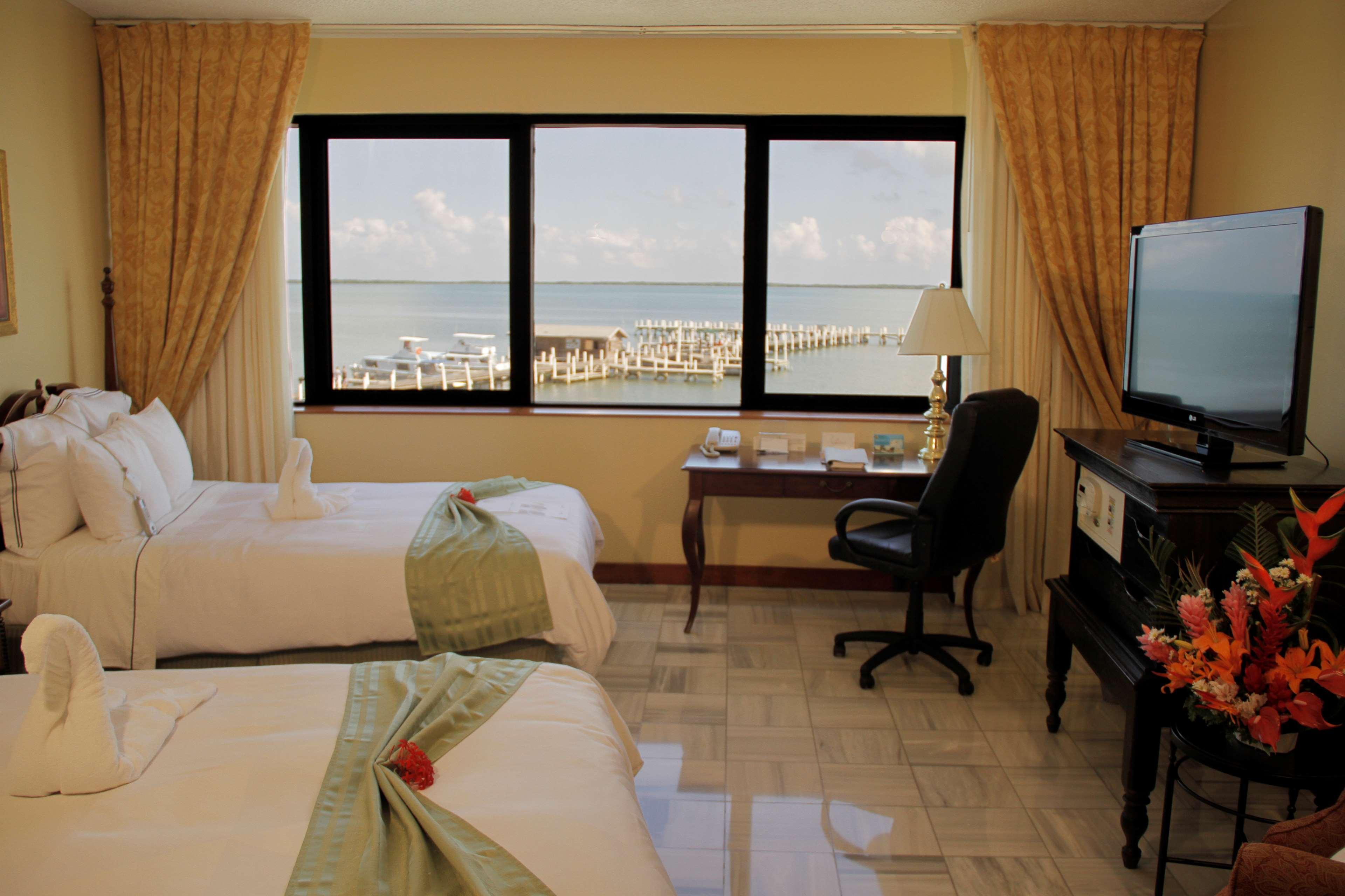 Fort George Hotel And Spa Belize City Extérieur photo