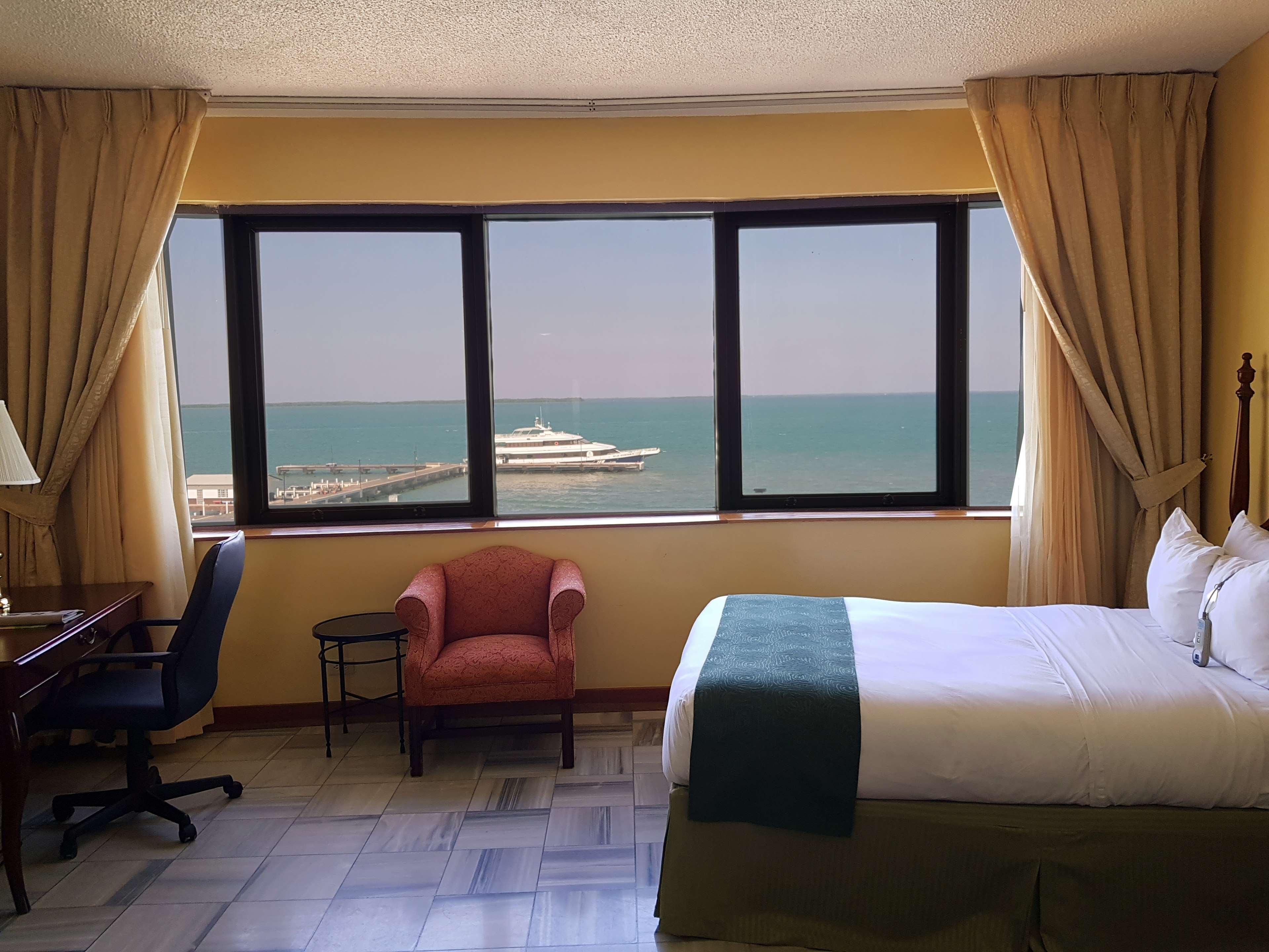 Fort George Hotel And Spa Belize City Extérieur photo