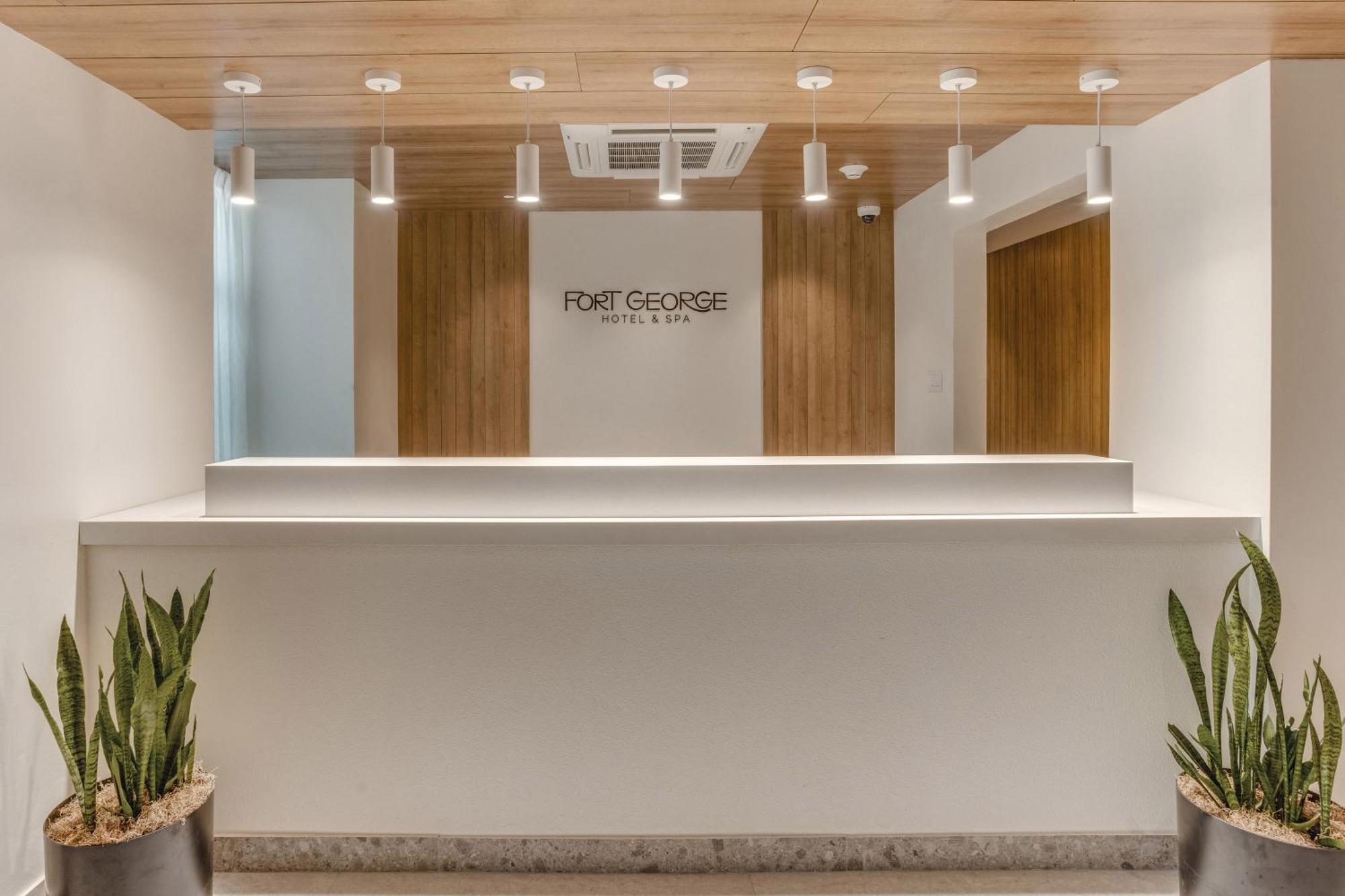 Fort George Hotel And Spa Belize City Extérieur photo