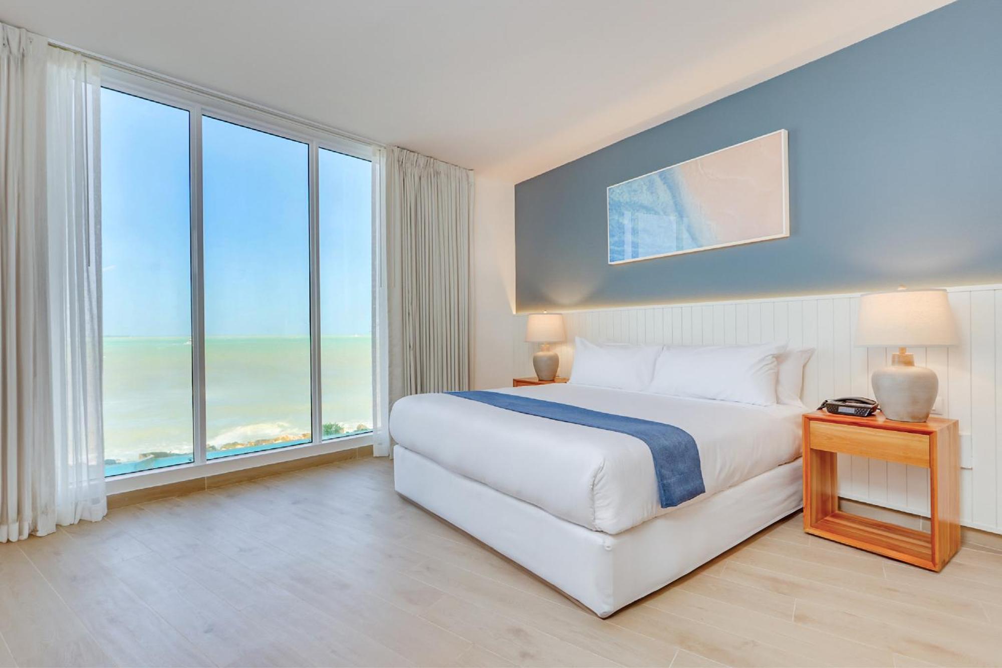 Fort George Hotel And Spa Belize City Extérieur photo